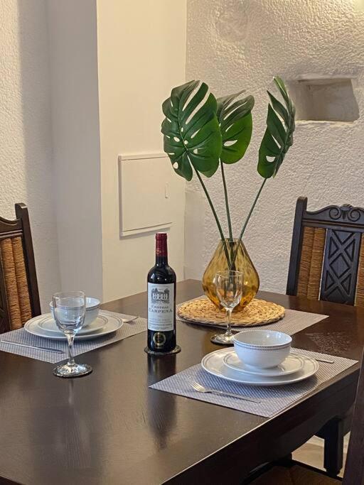 Spacious 1 Bed Home With Shared Pool Champagnac-la-Rivière Kültér fotó